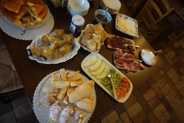 Palazzo De Fabritiis Bed & Breakfast Rosciano  Luaran gambar