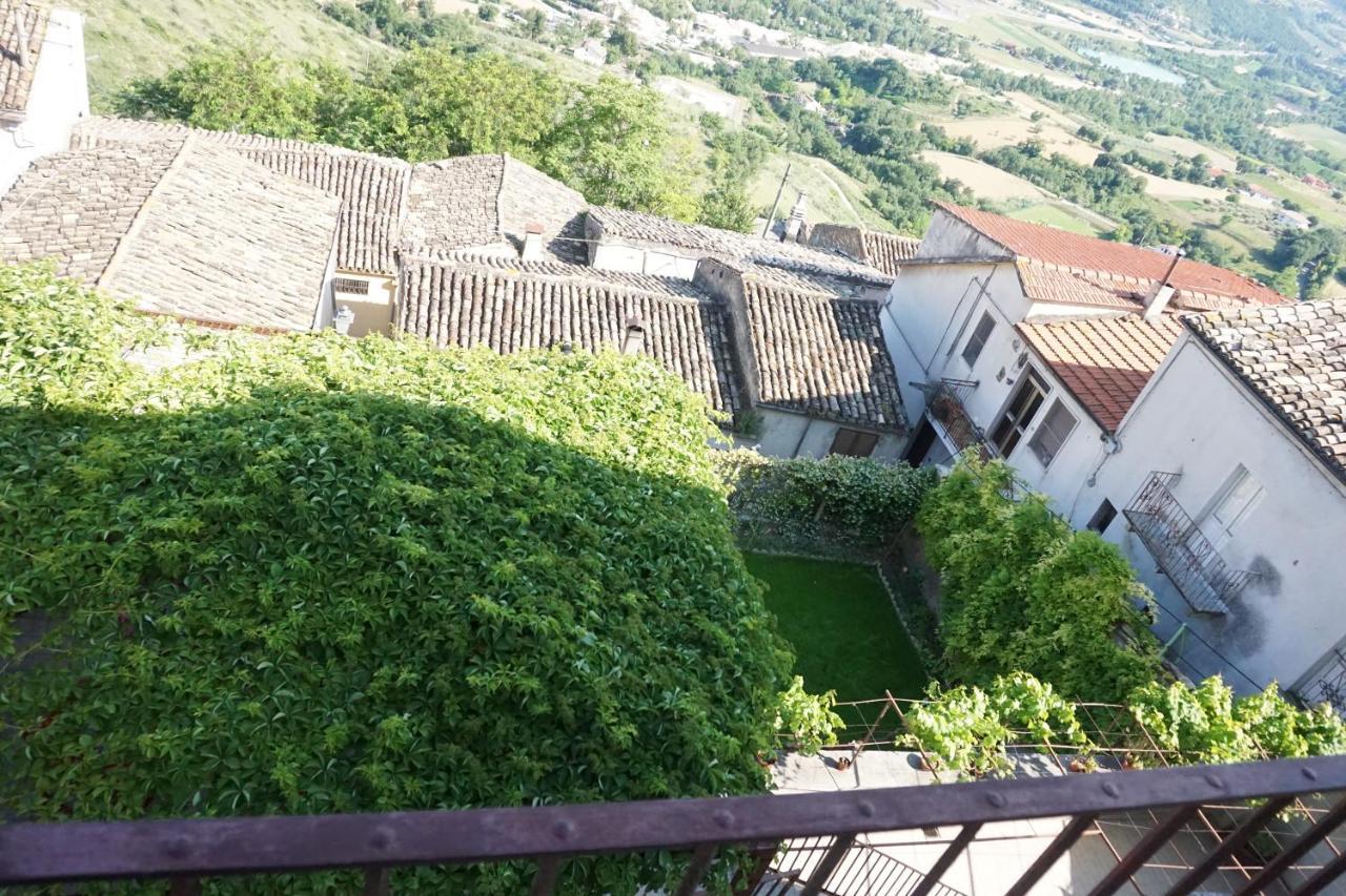 Palazzo De Fabritiis Bed & Breakfast Rosciano  Luaran gambar