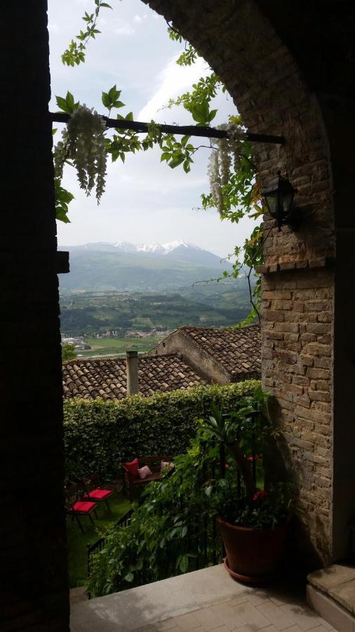 Palazzo De Fabritiis Bed & Breakfast Rosciano  Luaran gambar